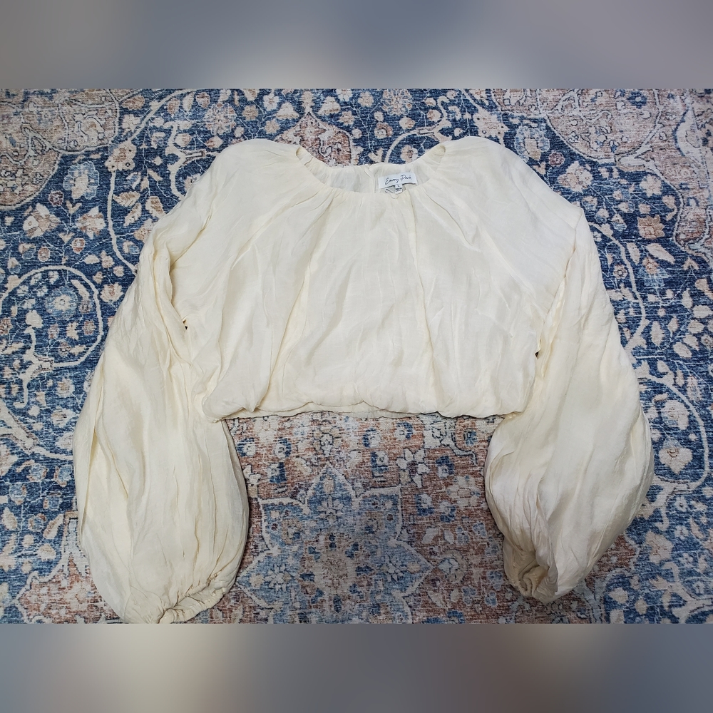 Emory Park Crop Top Long Puff Sleeve cropped blouse Ivory cream New Large - Picture 10 of 13